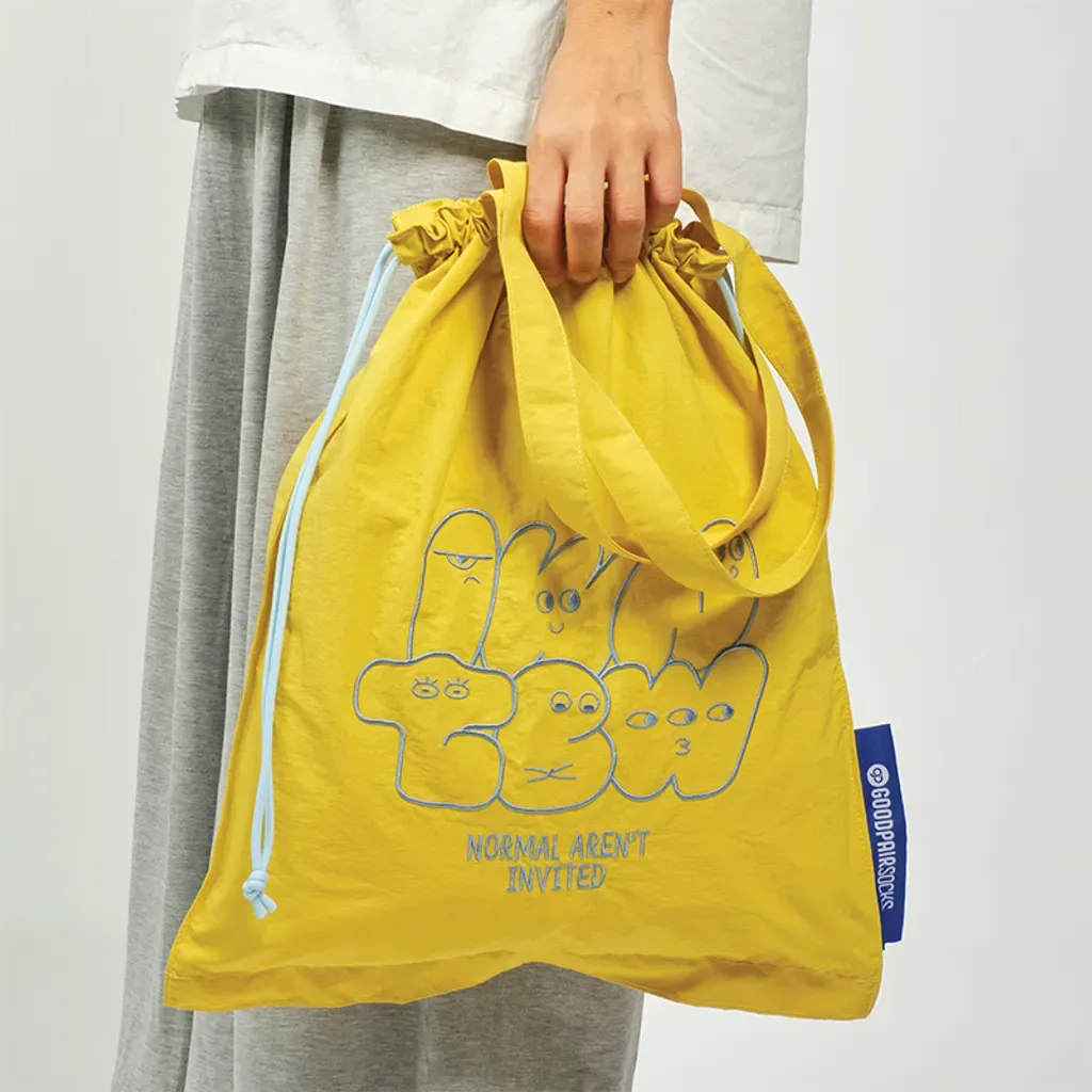 GOODPAIR SOCKS | WAWW LIPATO | Mustard | Pocketable Embroidery Drawstring Bag