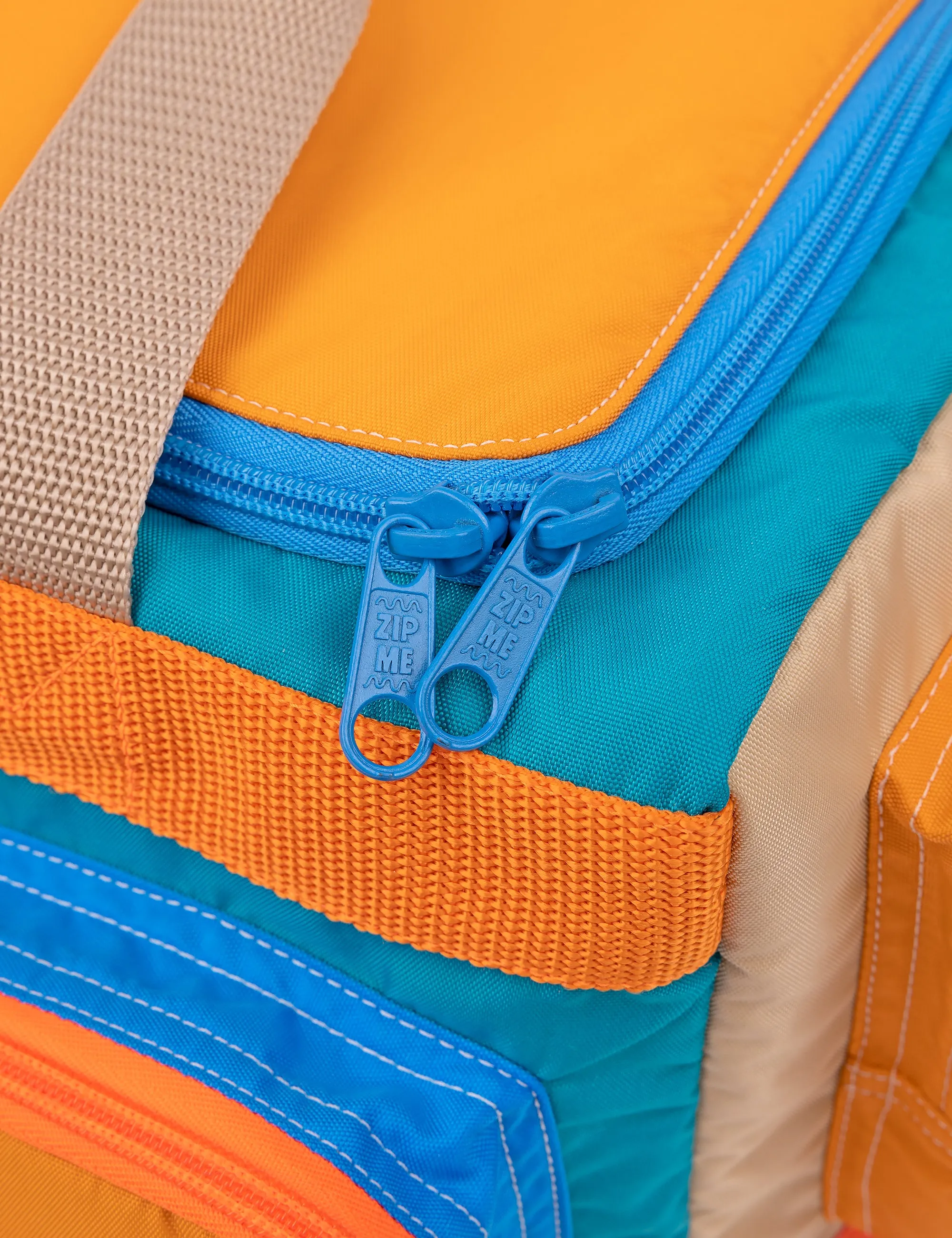 Heat Wave Camp Bag