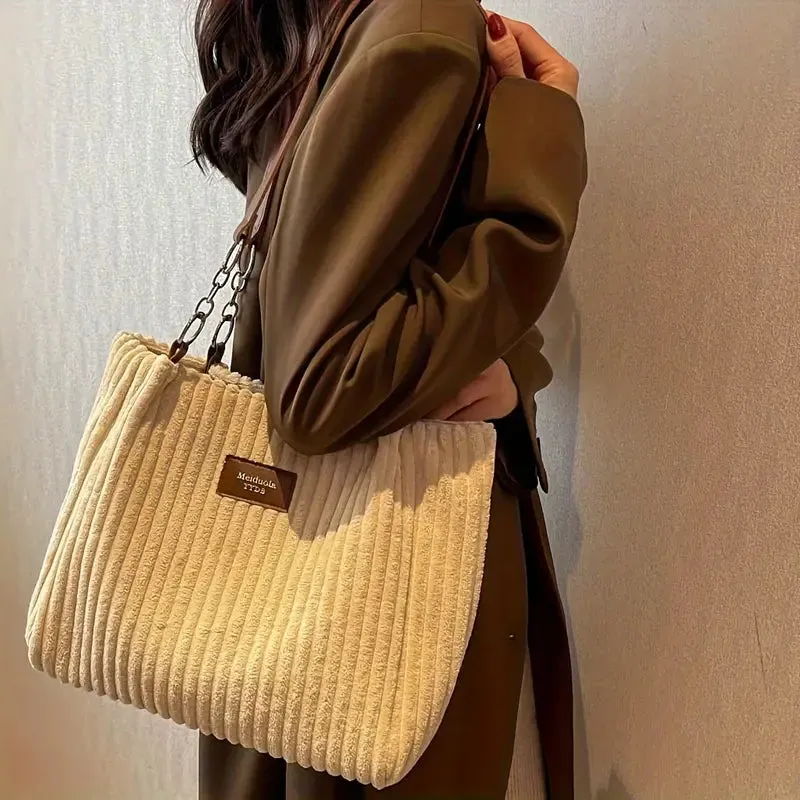 Noemi | Elegant Ribbed Velvet Tote Bag