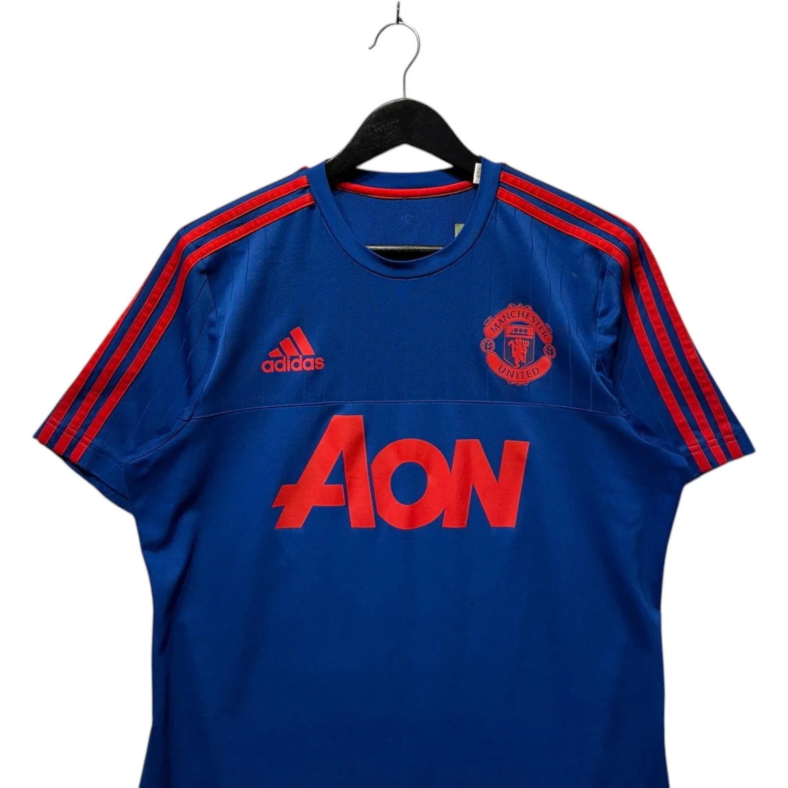 Vintage Manchester United EPL Training Soccer Jersey